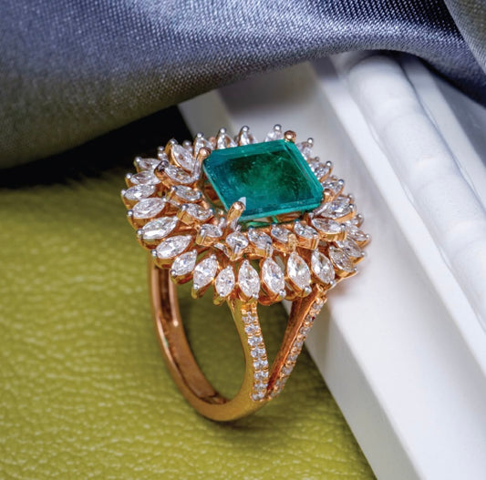 Exquisite Emerald & Marquise Diamond Halo Statement Ring