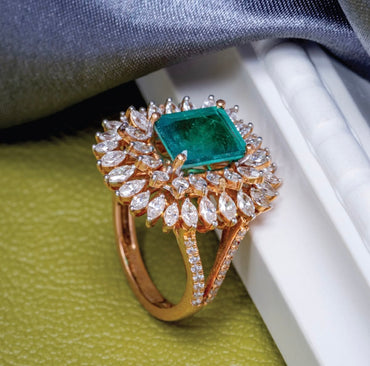 Exquisite Emerald & Marquise Diamond Halo Statement Ring