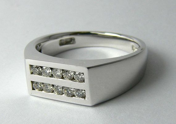 2-Row Channel-Set Diamond Band in White Gold / Platinum
