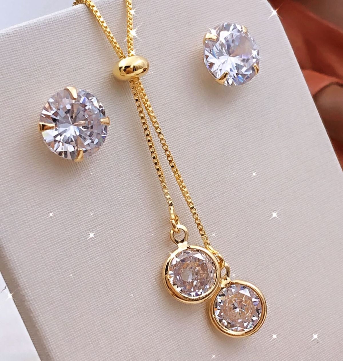 π Elegant Gold-Tone Adjustable Cubic Zirconia Jewelry Set