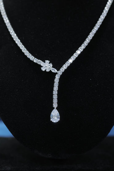 Elegant Diamond Jewelry Set: Necklace & Earrings