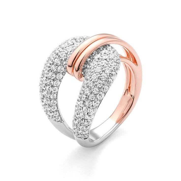 💎 Elegant Two-Tone Pavé Diamond Statement Ring