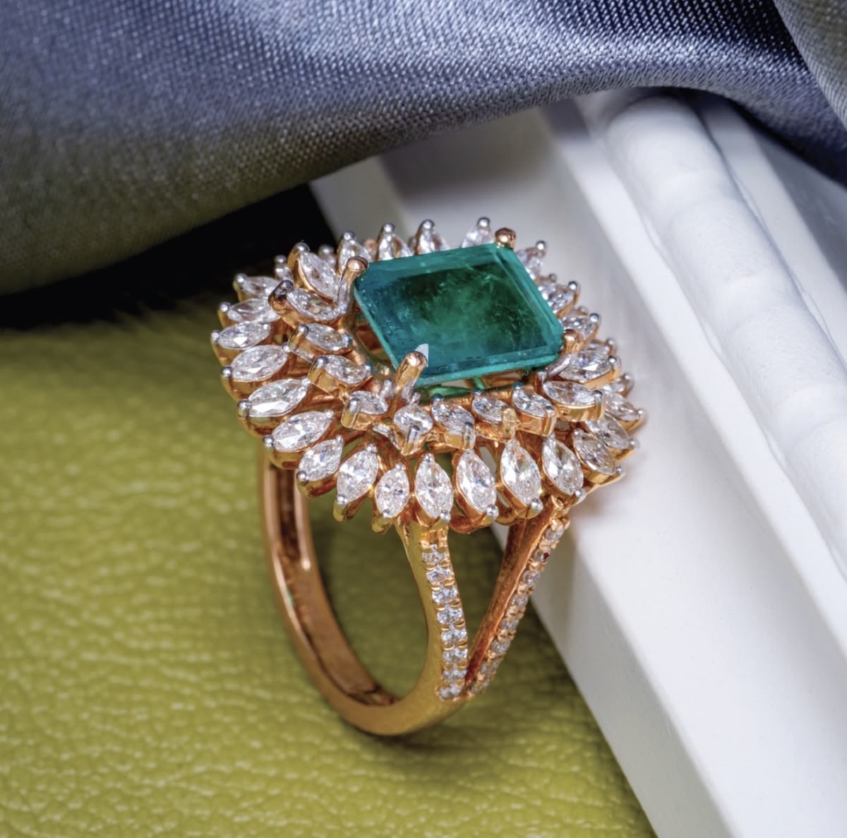 Exquisite Emerald & Marquise Diamond Halo Statement Ring