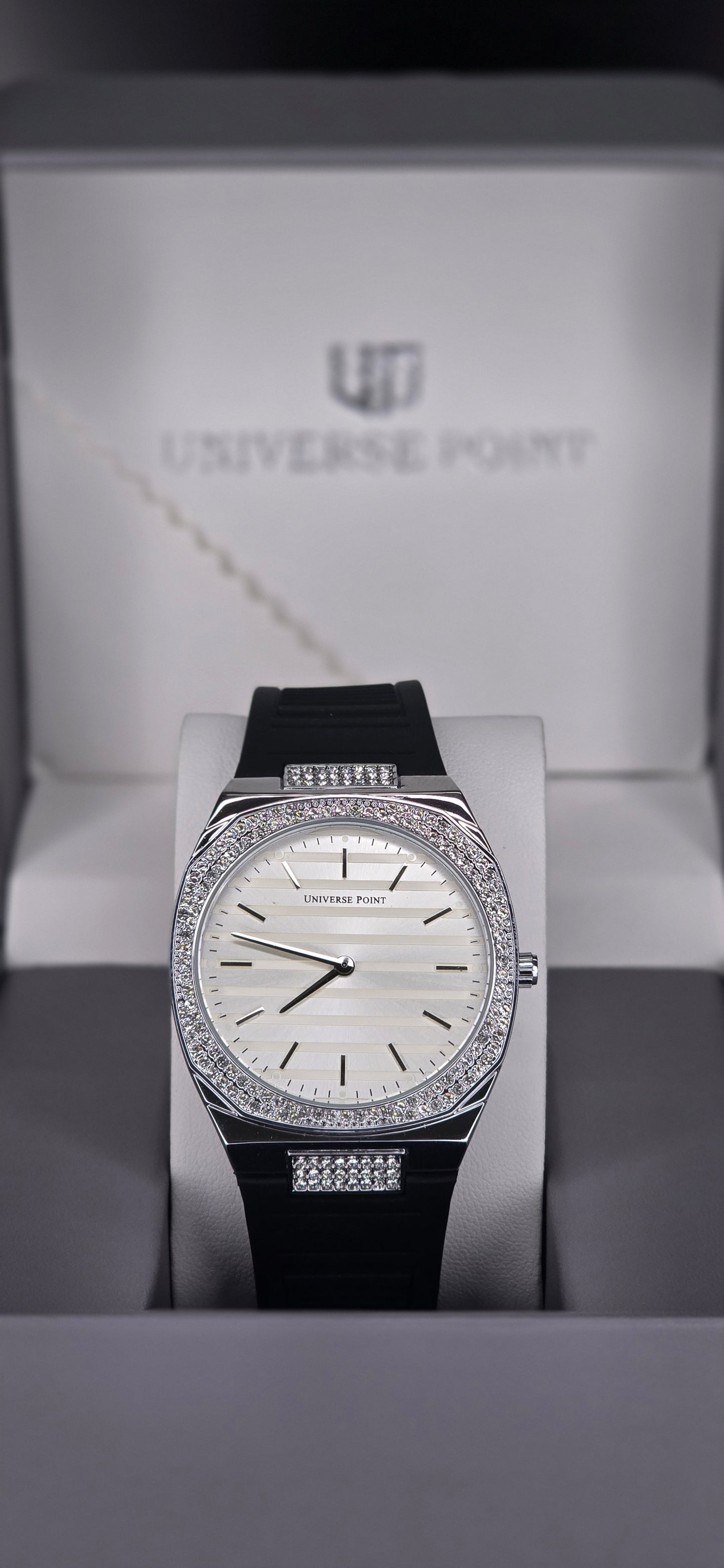 Iced-Out Bezel Quartz Watch with Black Rubber Strap