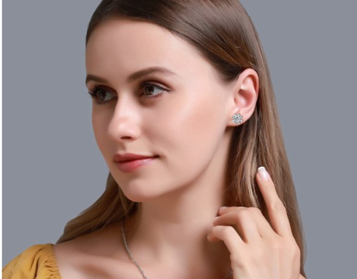 Round Diamond Cluster Stud Earrings