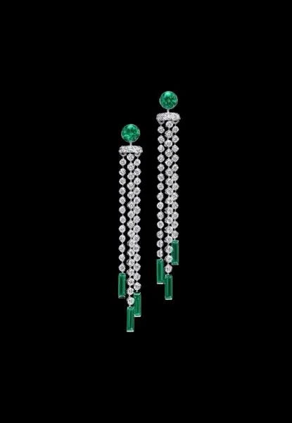 Exquisite Emerald & Diamond Tassel Drop Earrings