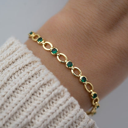 🌟 Elegant Emerald Green & Gold Link Bracelet