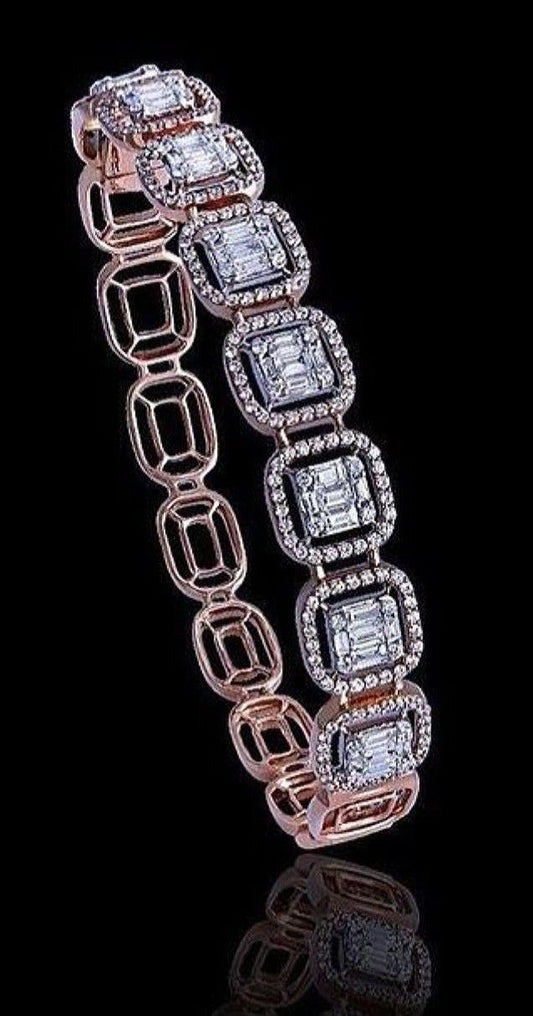 Round Diamond Halo Cluster Link Bracelet
