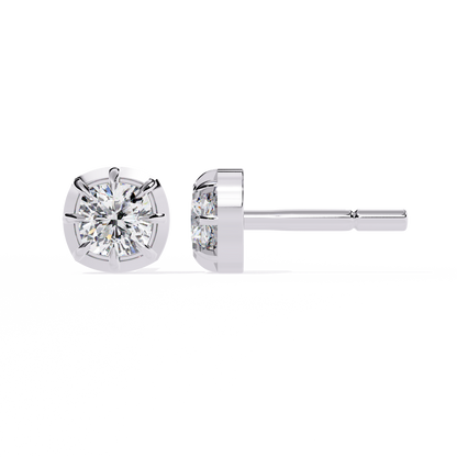 Round Brilliant Cut Diamond Stud Earrings