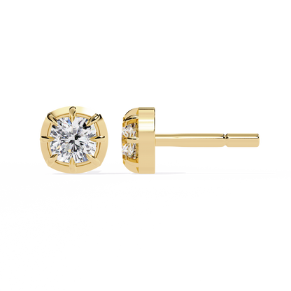Round Brilliant Cut Diamond Stud Earrings