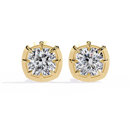 Round Brilliant Cut Diamond Stud Earrings