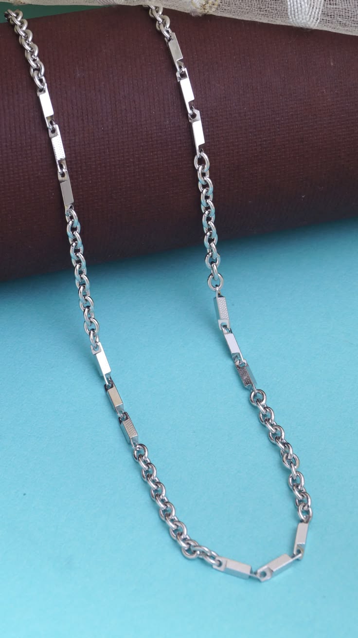 That style of chain is a variations of a bar and link chain