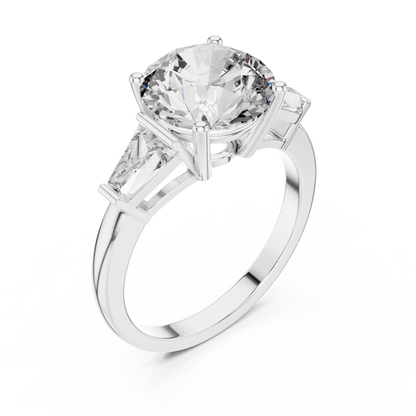 Round Cut Diamond Engagement Ring