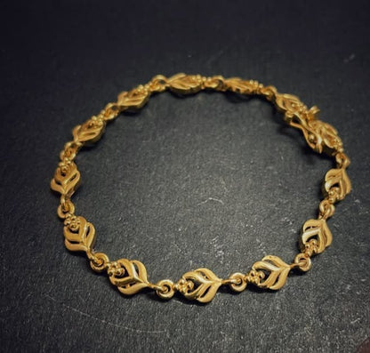 Elegant Leaf-Link Gold Plated Bracelet