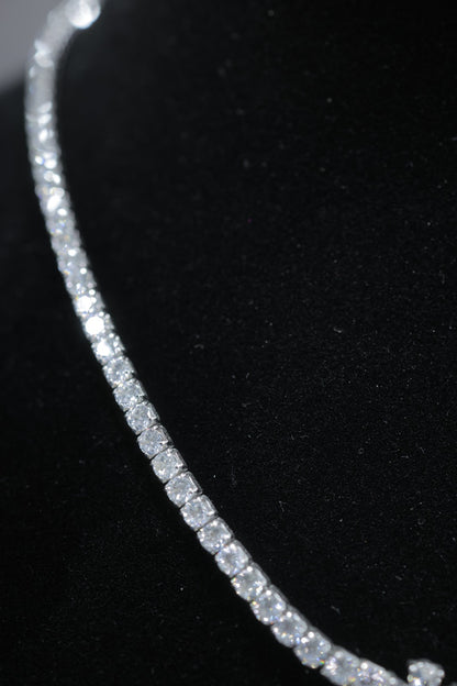 Elegant Diamond Jewelry Set: Necklace & Earrings