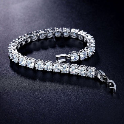 Classic Round-Cut Diamond Tennis Bracelet