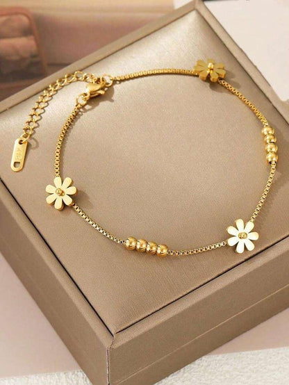 Plated Daisy Flower Charm Bracelet