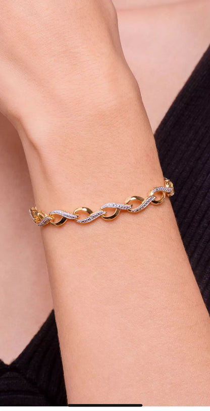 Elegant Two-Tone Infinity Wave Link Bracelet