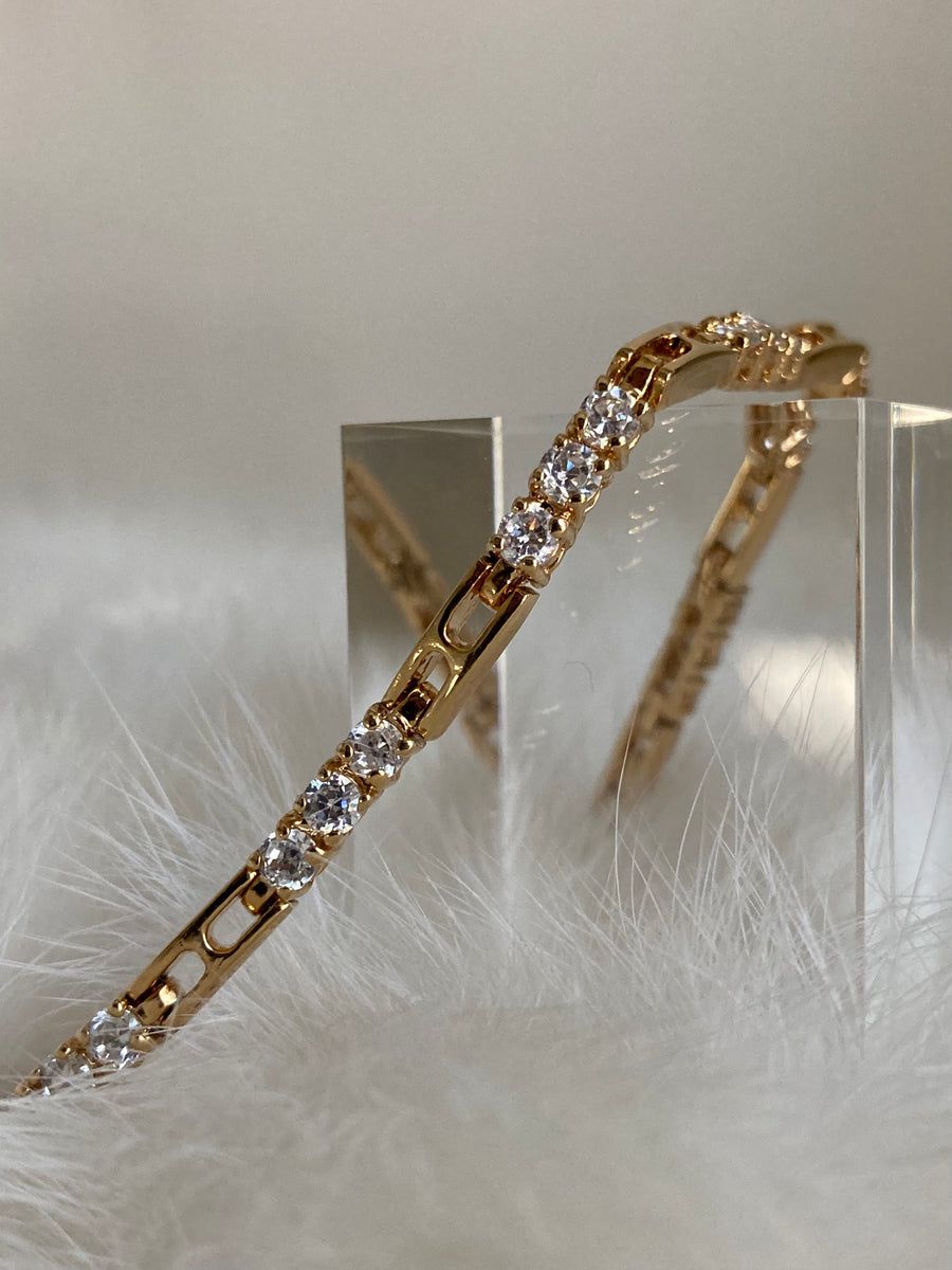 Alternating Diamond CZ Tennis Bracelet