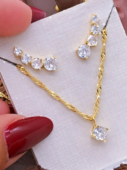 Sparkling Gold-Tone Solitaire Pendant Necklace