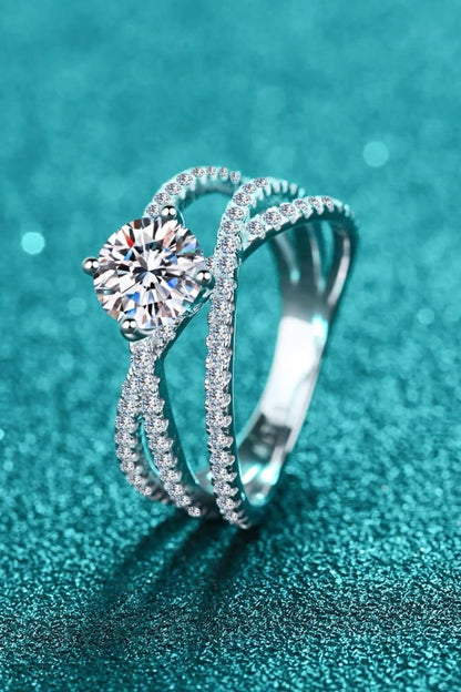 Sparkling Round Cut Criss-Cross Solitaire Ring