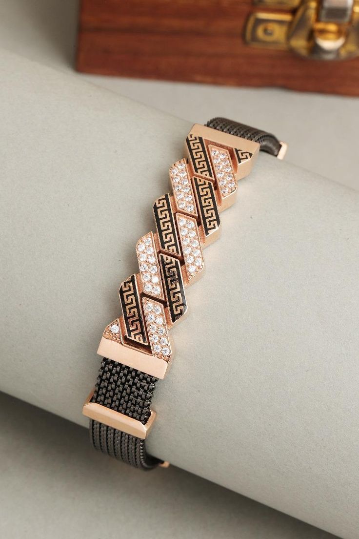 Elegant Rose Gold & Black Geometric Mesh Bracelet