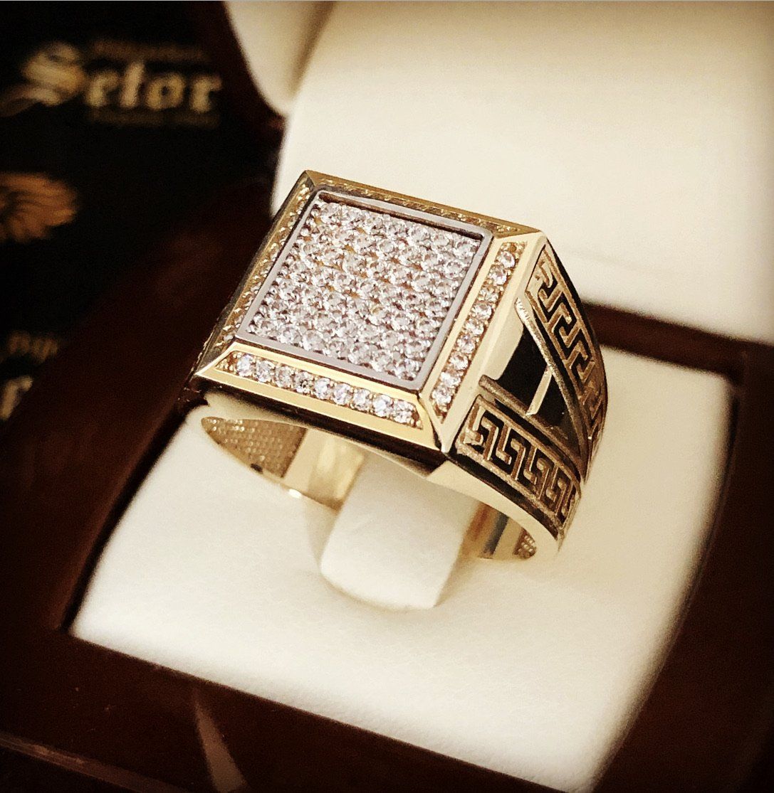 Men’s Gold Greek Key Signet Ring