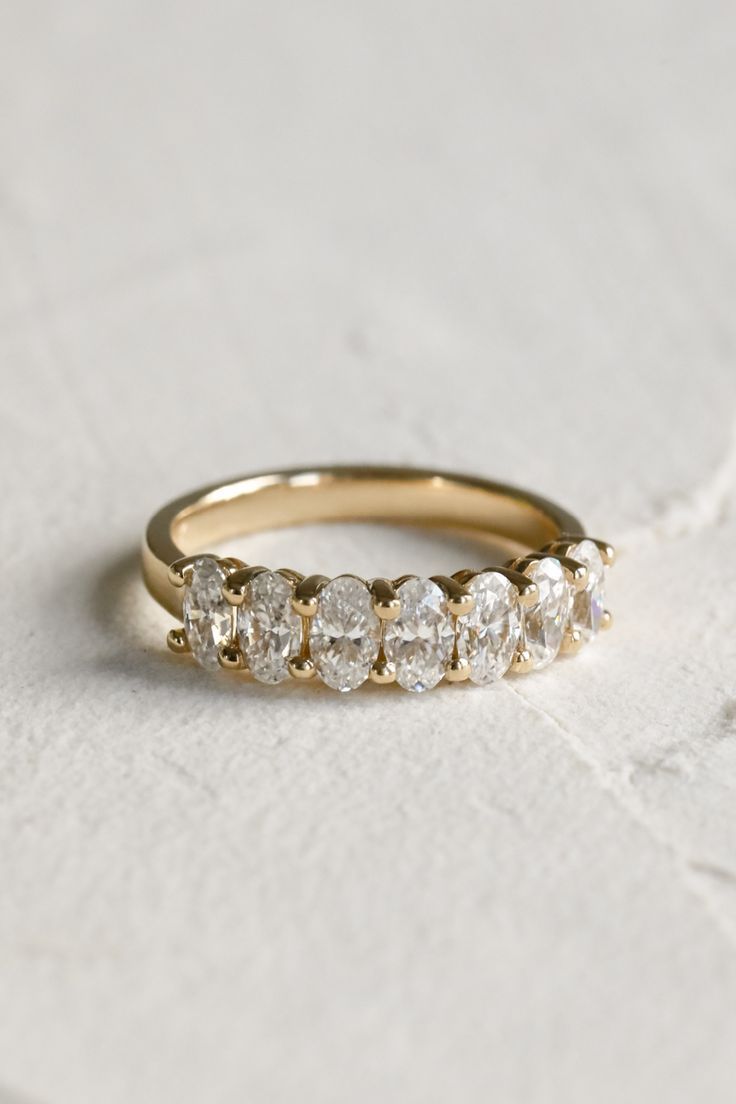 7-Stone Oval Diamond Band
