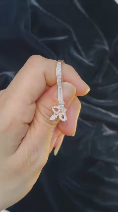 Modern Floral Bar Statement Ring